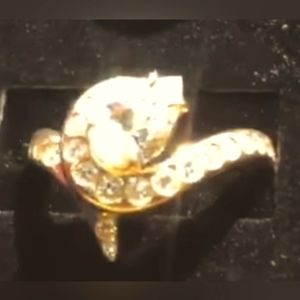 10k Pear Shaped Diamond Ring VS1 H color 1.02ct 1.74mm Lab Grown Diamonds